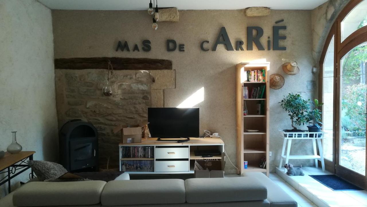 Bed and Breakfast Le Mas De Carrie Parisot  Экстерьер фото