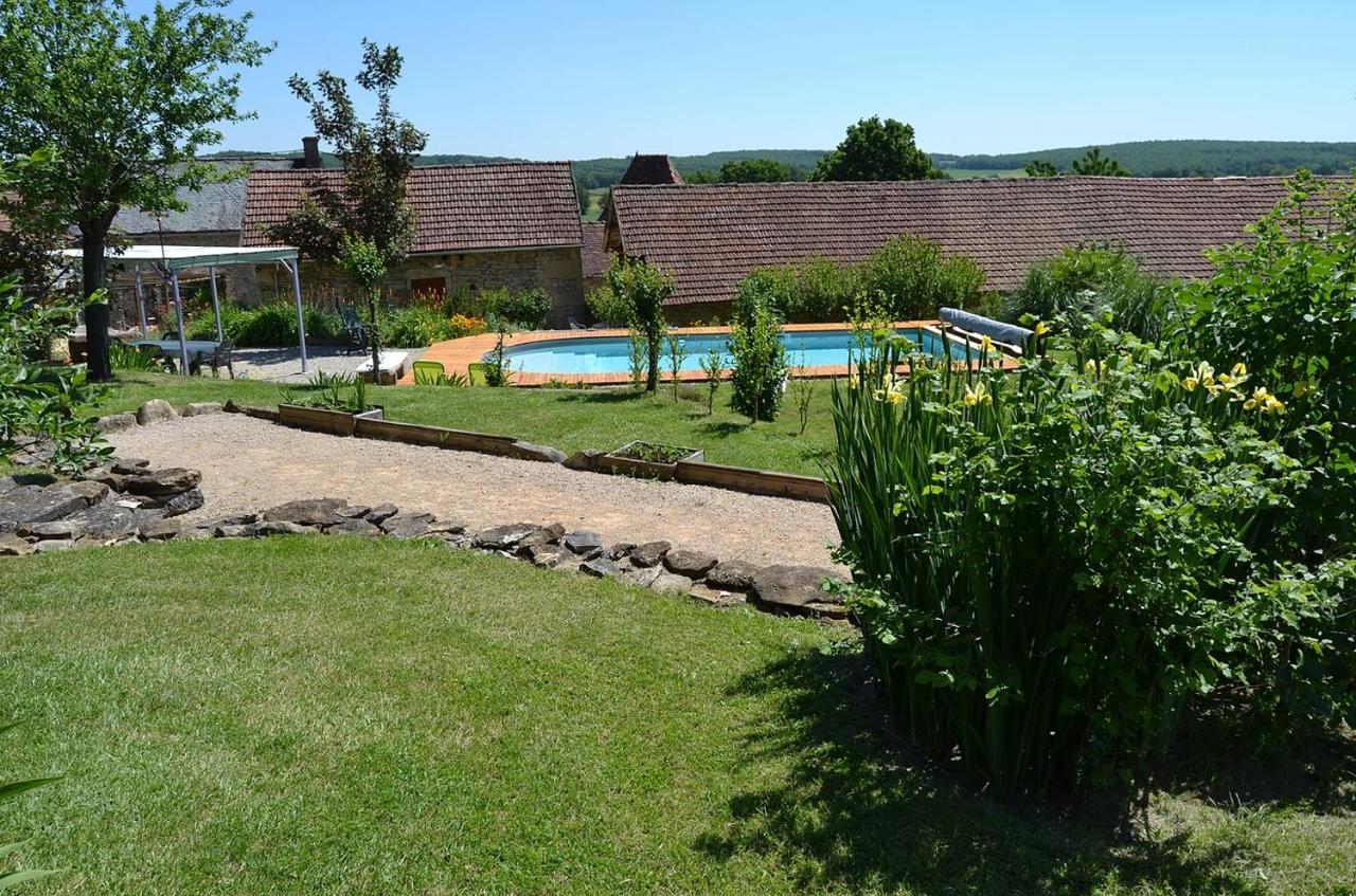 Bed and Breakfast Le Mas De Carrie Parisot  Экстерьер фото
